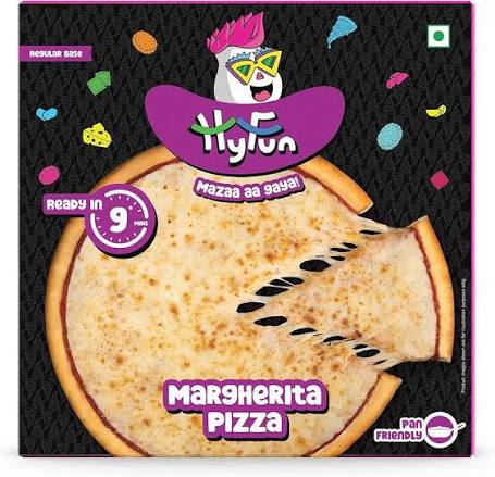 Margherita Pizza product showcase